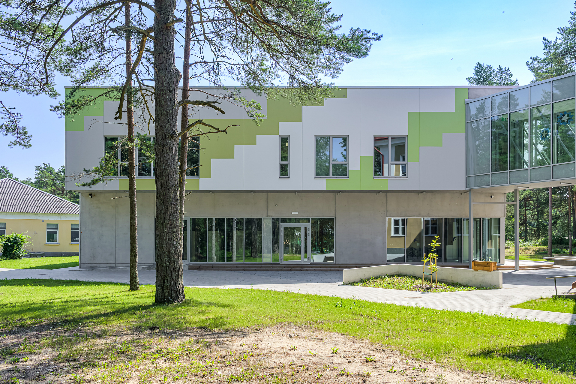 002_Z63_0652-Enhanced-NR_ENF