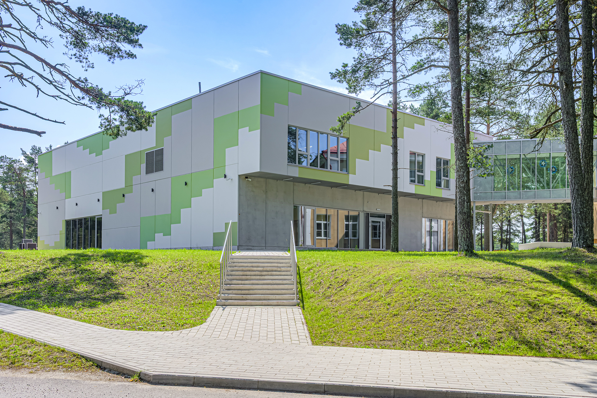 033_Z63_0648-Enhanced-NR_ENF